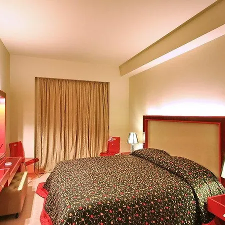 Lagadia 4 Seasons Hotell