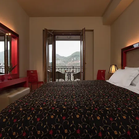 Lagadia 4 Seasons Hotell Langadhia
