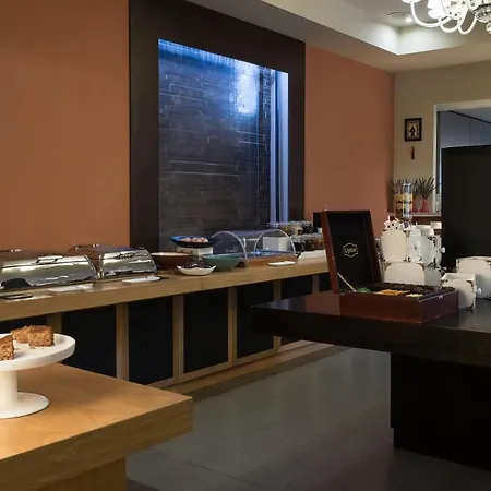 Hotell Lagadia 4 Seasons 3*