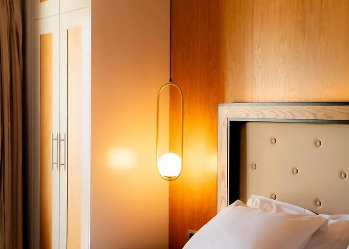 Lagadia 4 Seasons فندق لاغاديا